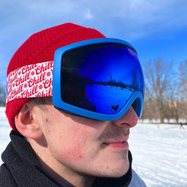Want to look Chill at the Hill? You and a friend could WIN matching Coors Light goggles. Tag the person you want to hit the slopes and then après-ski with, and make sure you’re following @CoorsLightCA. 

Contest open to residents of Canada, excluding Quebec, of legal drinking age in their province of residence. Contest runs until March 14, 2023 at 11:59PM EST. Full T&Cs at the link in bio.